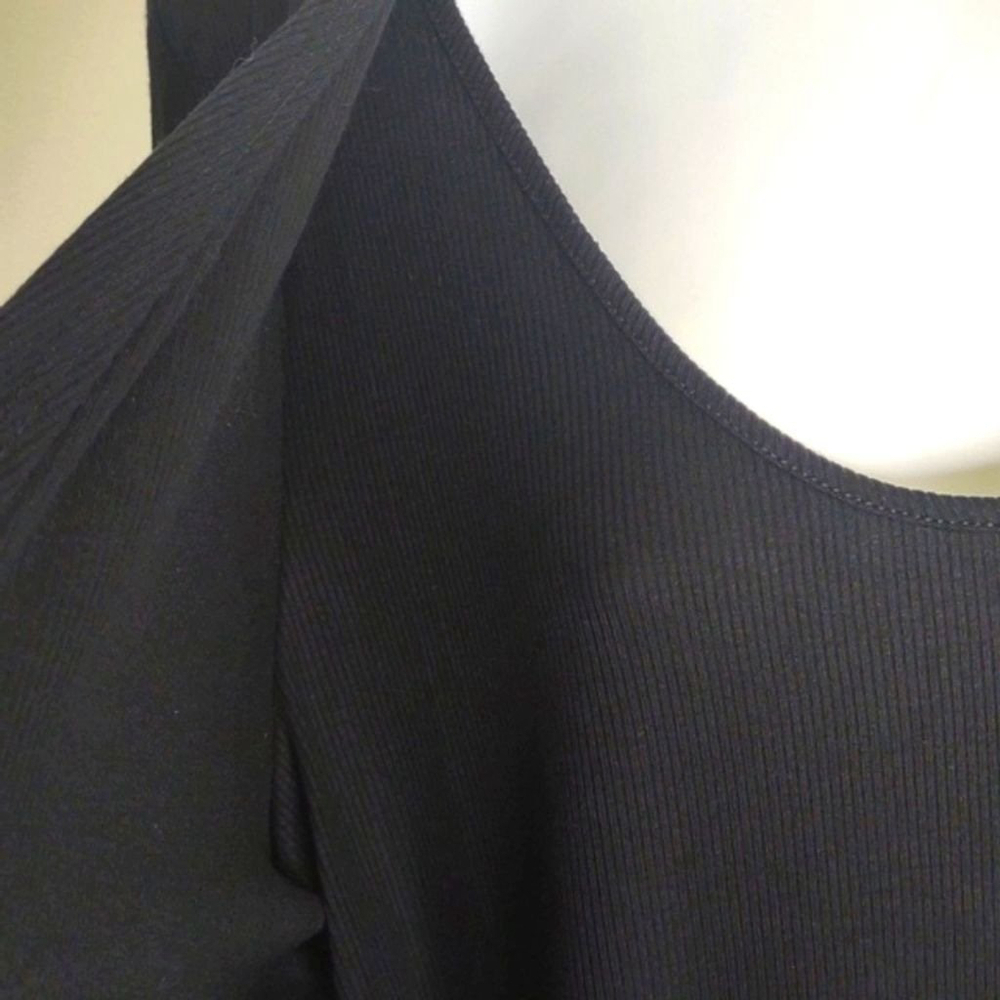 Laila Jayde black 3/4 sleeved lightweight sweater with built-in Cami, XL, NWT - Picture 3 of 9
